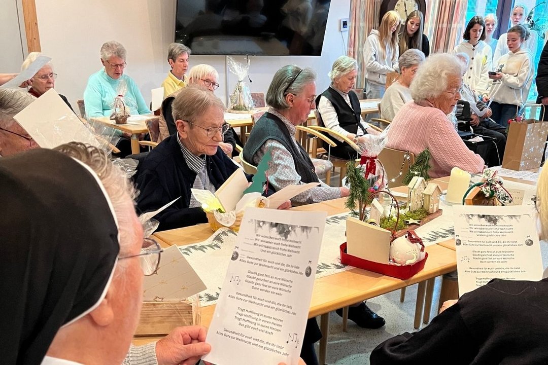 Weihnachtsbesuch im Haus Salus 08