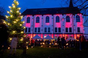 Innenhof im Advent